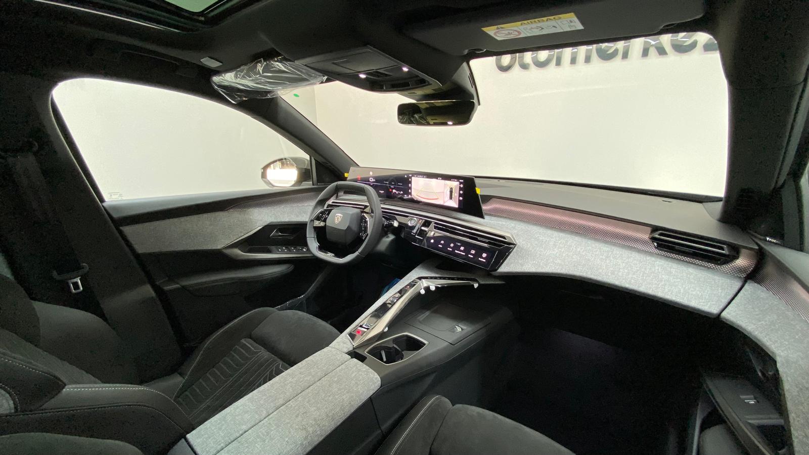 PEUGEOT 3008 17